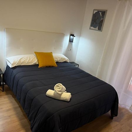 Hostal Ars Puigcerdà Exterior photo