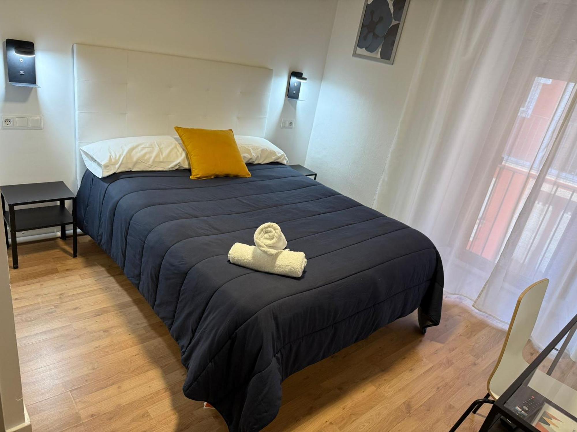 Hostal Ars Puigcerdà Exterior photo